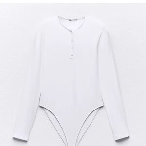 ZARA SUPER SOFT POLYAMIDE WHITE LONG SLEEVE HENLEY BODYSUIT S NWT